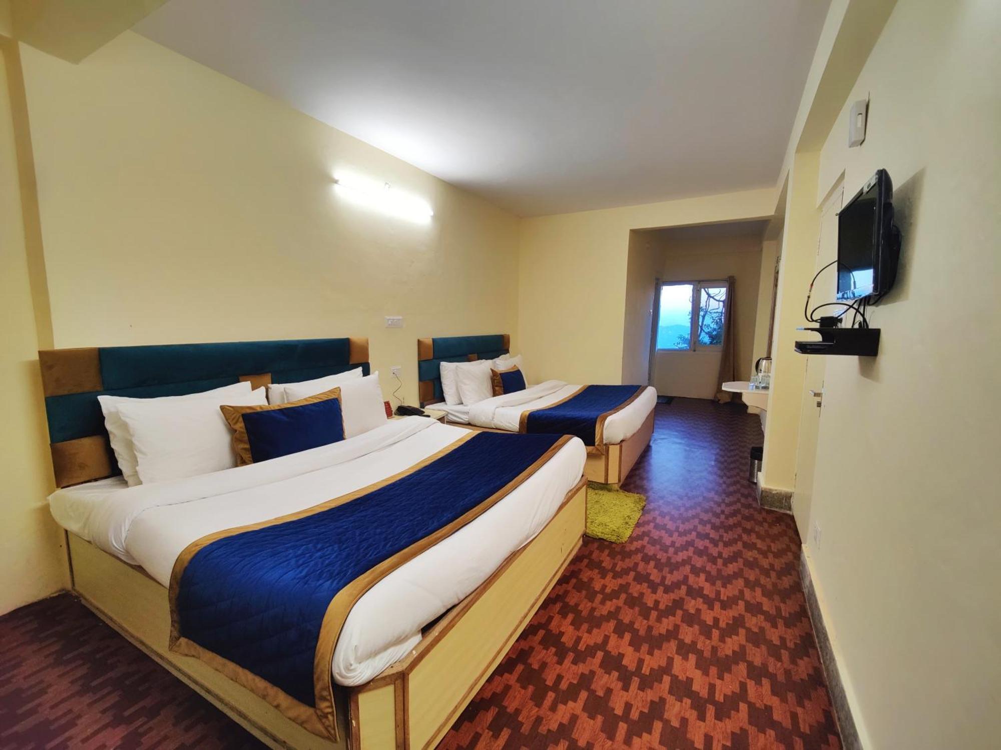 The Ashoka Inn 300Mts Walkable From Mall Road Σίμλα Εξωτερικό φωτογραφία
