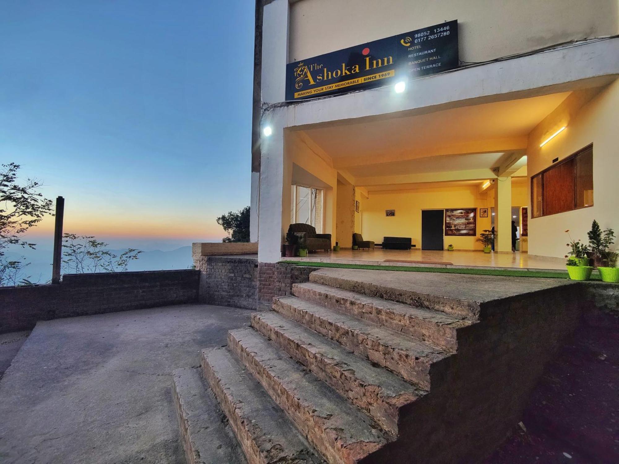 The Ashoka Inn 300Mts Walkable From Mall Road Σίμλα Εξωτερικό φωτογραφία