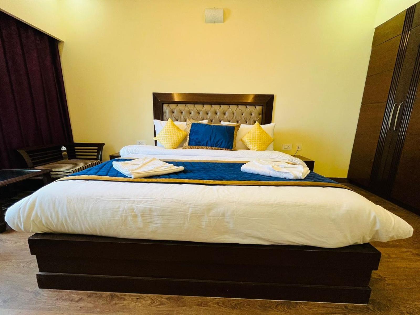 The Ashoka Inn 300Mts Walkable From Mall Road Σίμλα Εξωτερικό φωτογραφία