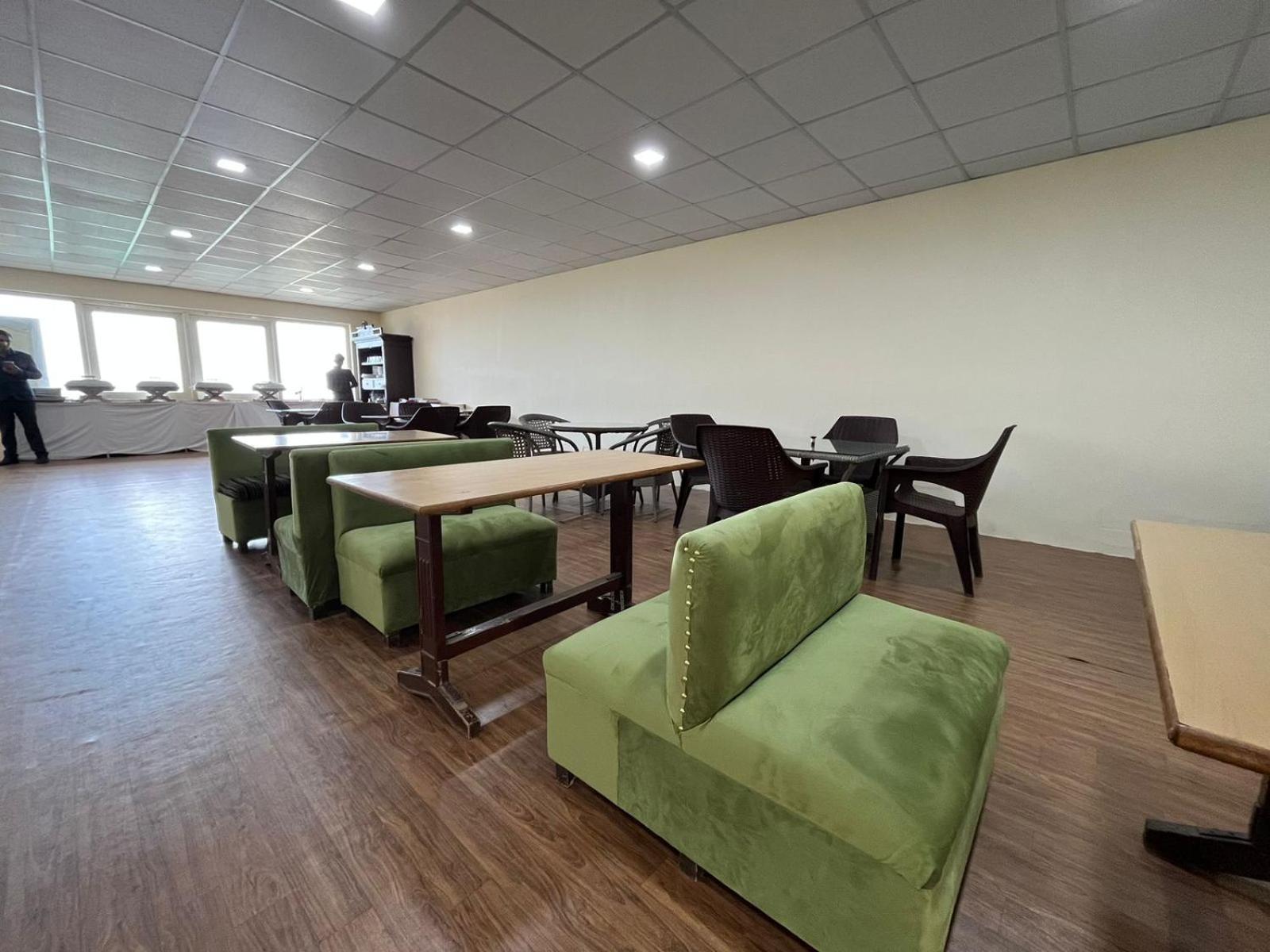 The Ashoka Inn 300Mts Walkable From Mall Road Σίμλα Εξωτερικό φωτογραφία